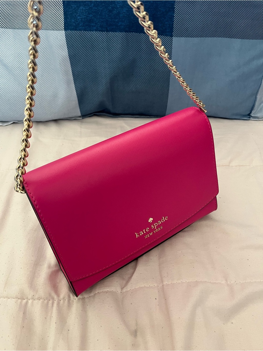 kate spade Hot Pink Leather Shoulder Bag with Gold Chain - Picture 2 of 7